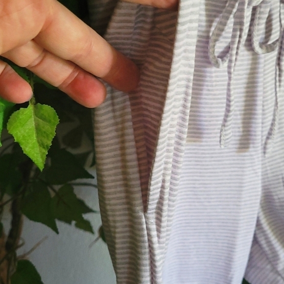 Rae Dunn "Do Not Disturb" Joggers Sz M - Picture 4 of 9